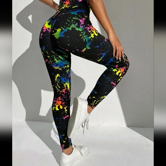 Reflective Yoga LEGGINGS - Picture 2 of 3